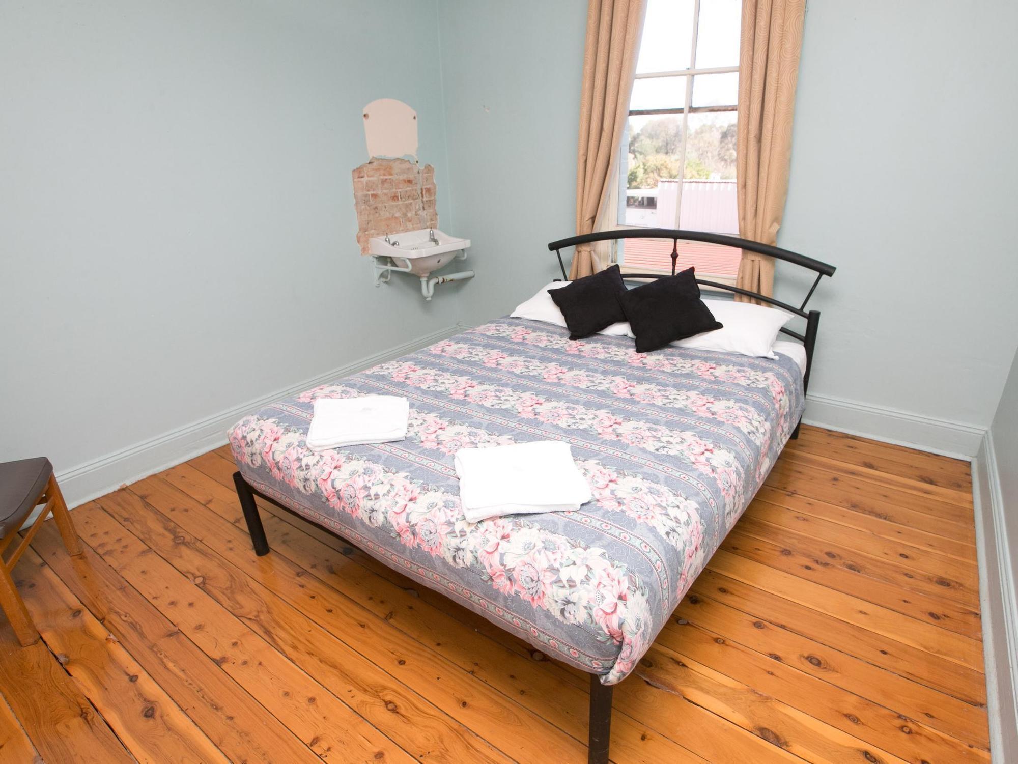 Court House Hotel Boorowa Ngoại thất bức ảnh
